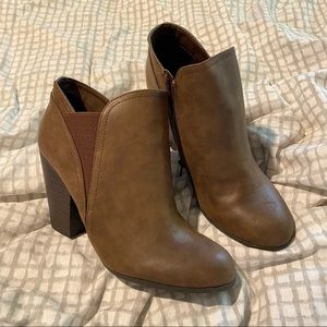 Ankle Boots (discounted shipping)